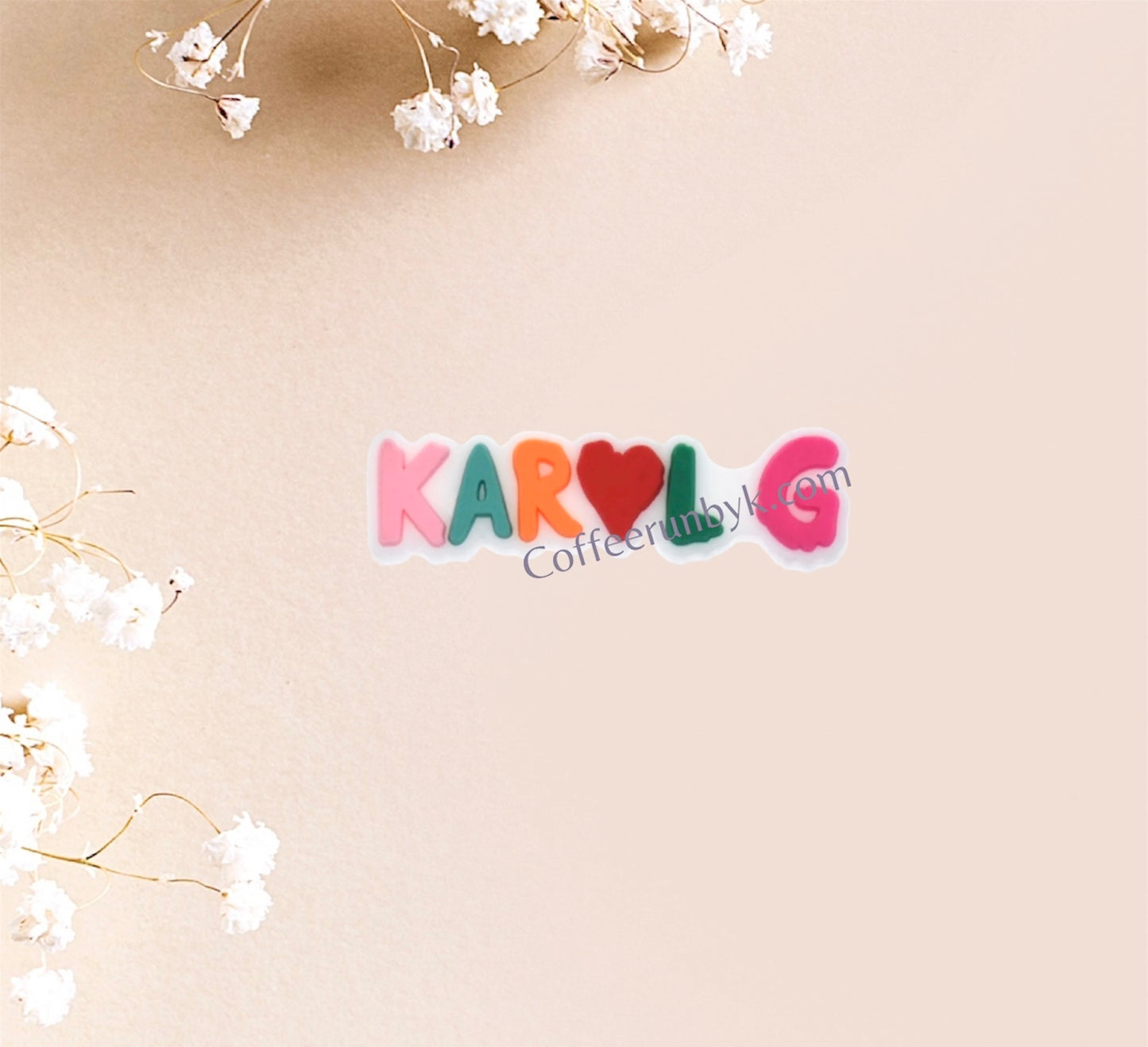 Karol straw topper